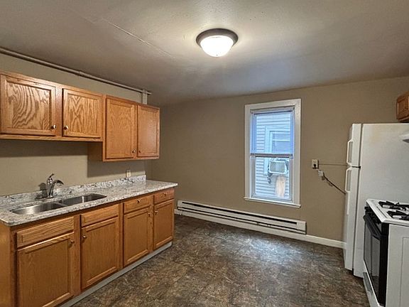 3rd image of 1221 Galtier St #1