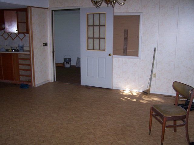 2nd image of 2096 Calhoun Dr
