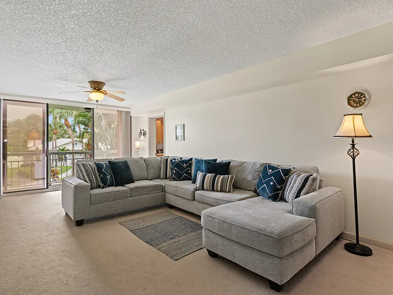 2621 Village Blvd #203 — Photo 7