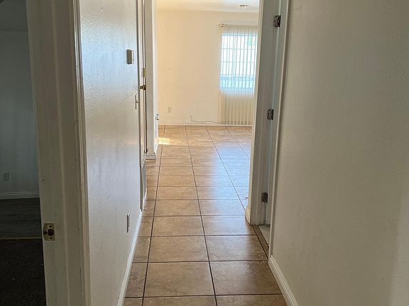 5th image of 5114 N Sunflower Ave