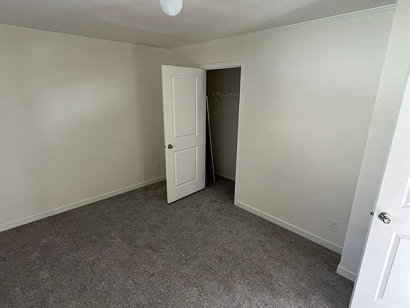 5th image of 800 West Ave N #28