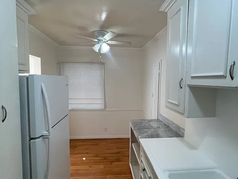 5326-5330 Packard St — Photo 1