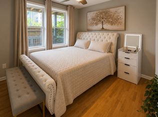303 Seaton Pl NE APT 2, Washington, DC 20002