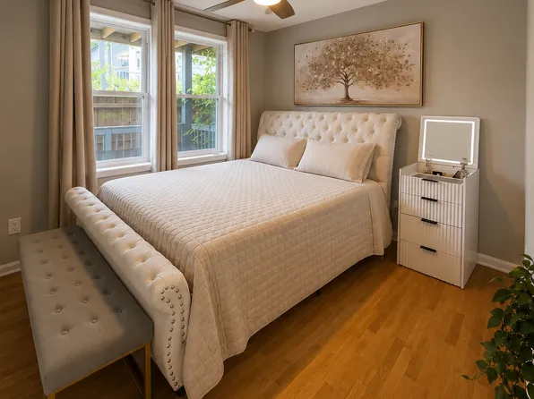 303 Seaton Pl NE APT 2, Washington, DC 20002
