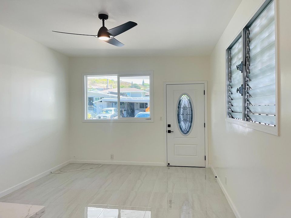2nd image of 1350 Akahai St #3