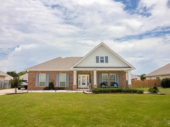 4762 Felicity Ln, Pace, FL 32571