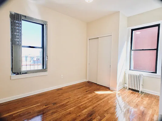 Rented by Bohemia Realty Group | media 2