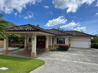 23 Old Pali Pl, Honolulu, HI 96817