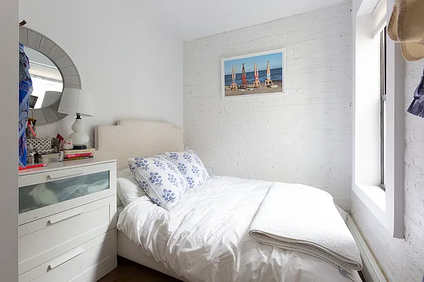 Rented by MNS | media 16