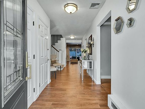 3rd image of 2205 Custom Village Ct