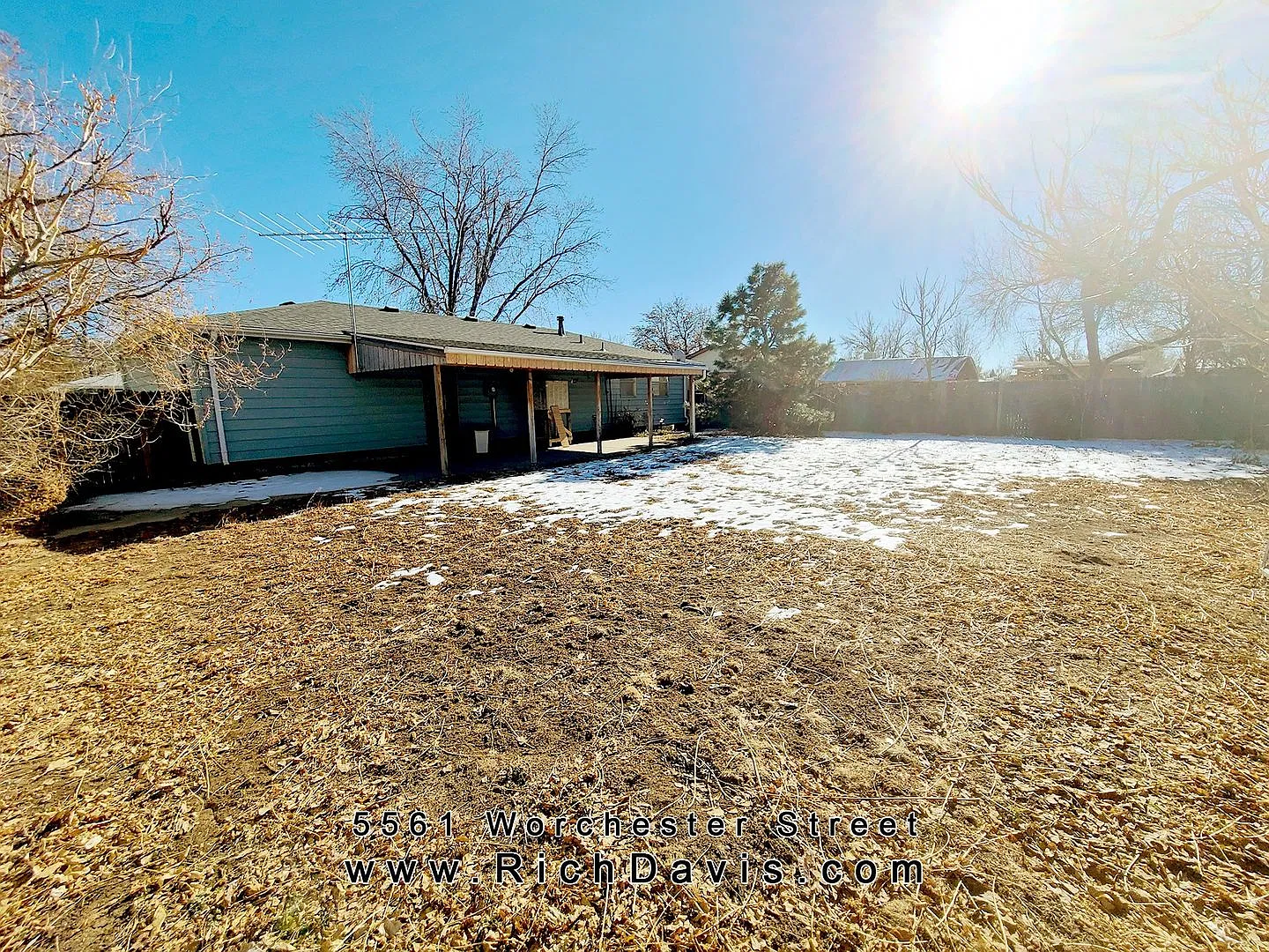 4 bed, 2 bath house with washer/dryer hookups and 2 car garage, Great location off Chambers and 5... — Photo 4