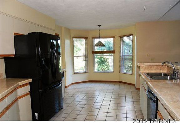 3rd image of 270 Quiet Trail Dr