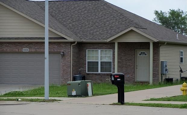 1st image of 2868 Larkspur Ct