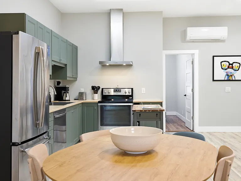 15775 Lakeshore Rd #2 — Photo 5