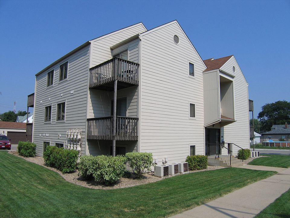 1st image of 601 S 4th Ave #3