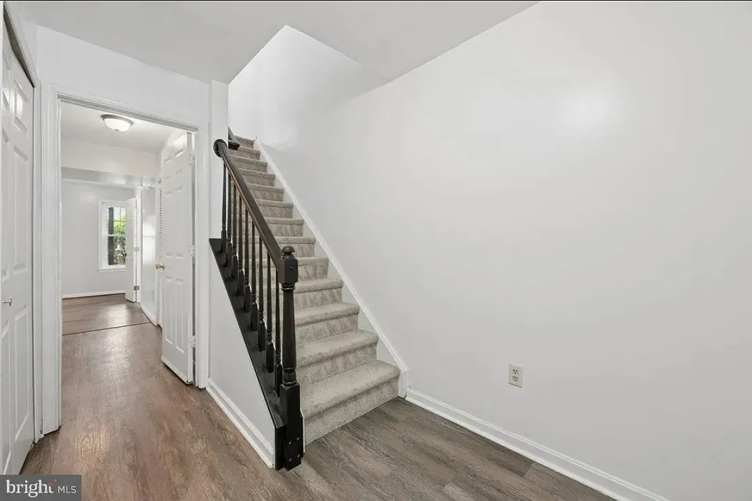 20328 Kellys Ln — Photo 3