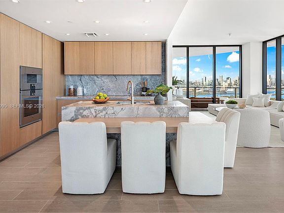 4th image of 500 Alton Rd #2903