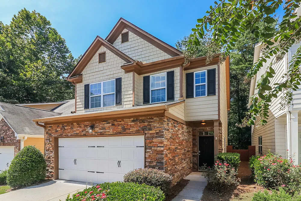 3 bed, 2.5 bath, 1610 sqft, $2,075 — Photo 4