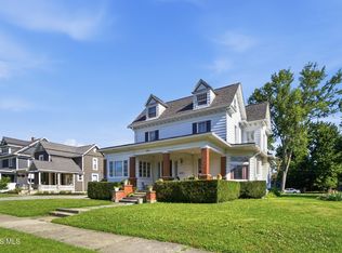 412 W Lincoln St, Findlay, OH 45840