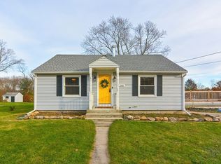 328 Blackstone St, Blackstone, MA 01504