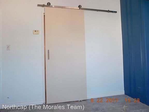 3rd image of 1414 E Carson Ave
