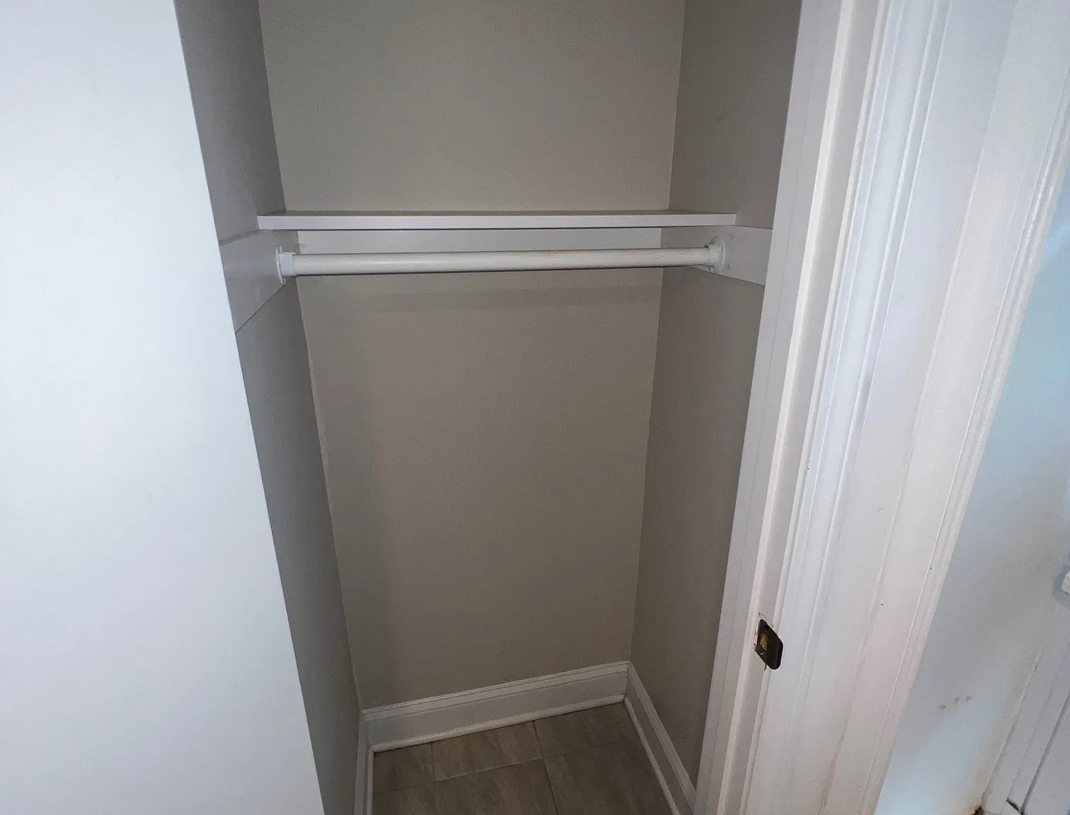 Studio, 200 sqft, $750 — Photo 4
