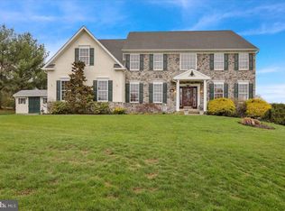 2655 Owl Ct, Gilbertsville, PA 19525