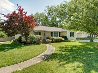 1054 E Sunshine St, Springfield, MO 65807