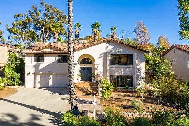 1st image of 28559 Meadow Glen Way W
