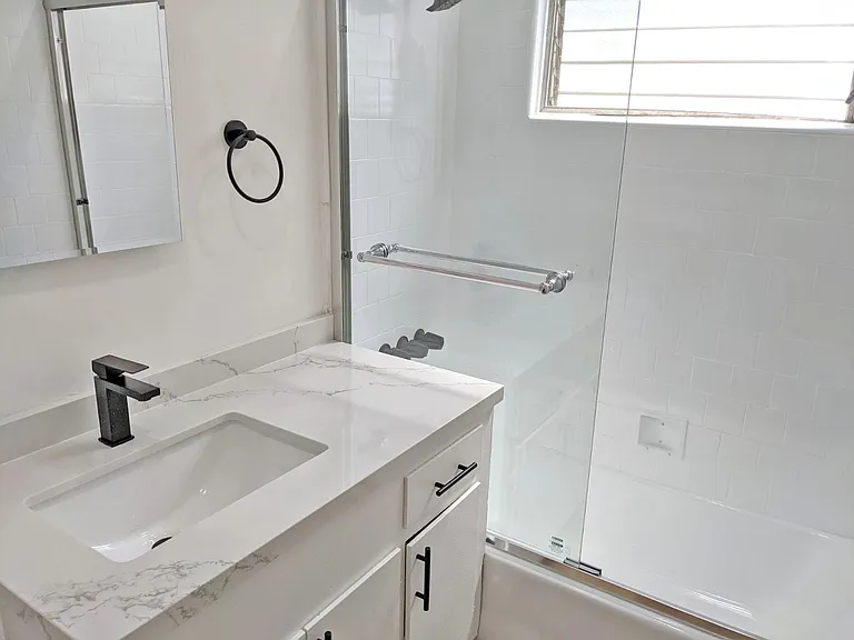 7535 Norton Ave #3 — Photo 13