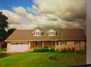 1318 W Lincoln Rd, McHenry, IL 60051
