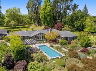 4048 El Molino Lane, Sebastopol, CA 95472