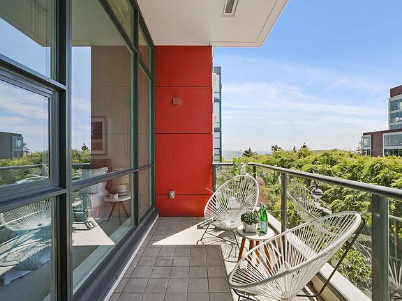 4th image of 330 Mission Bay Blvd N Unit 301