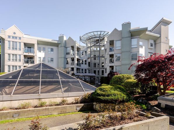 2585 Ware St #405, Abbotsford, BC V2S 3E2