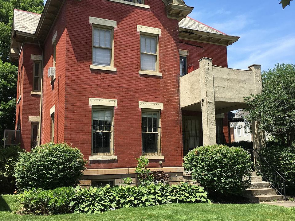 1st image of 795 Park St