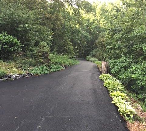 2nd image of 212 Winding Way