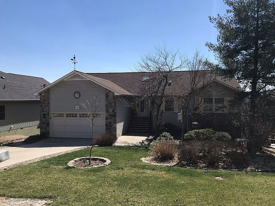 1st image of 348 Snead Dr