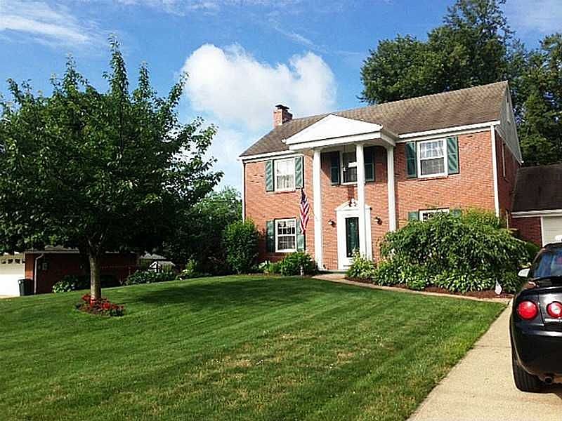 1st image of 211 Primrose Dr