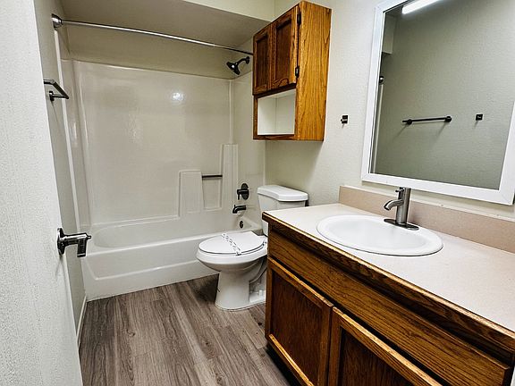 3rd image of 3450 E Flower Ave