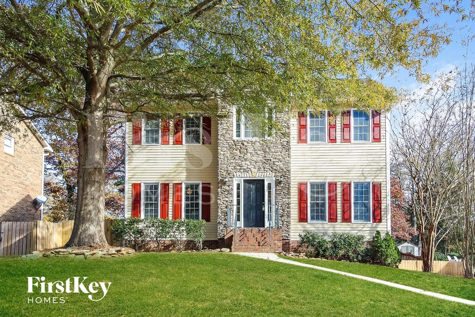 3 bed, 3.5 bath, 2517 sqft, $2,515 — Photo 1