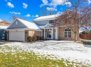 5125 Spruce Pointe Dr, Gurnee, IL 60031