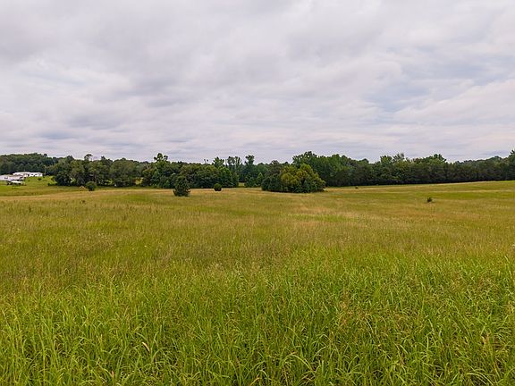 5th image of W Paron Rd