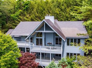 596 Sky Lake Dr, Highlands, NC 28741