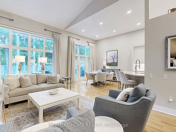 4th image of 9 Arlington Way