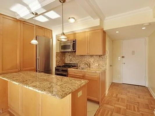Sold by Corcoran | media 16