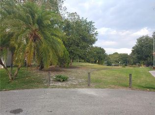 196 Autumn Ave, Lake Placid, FL 33852