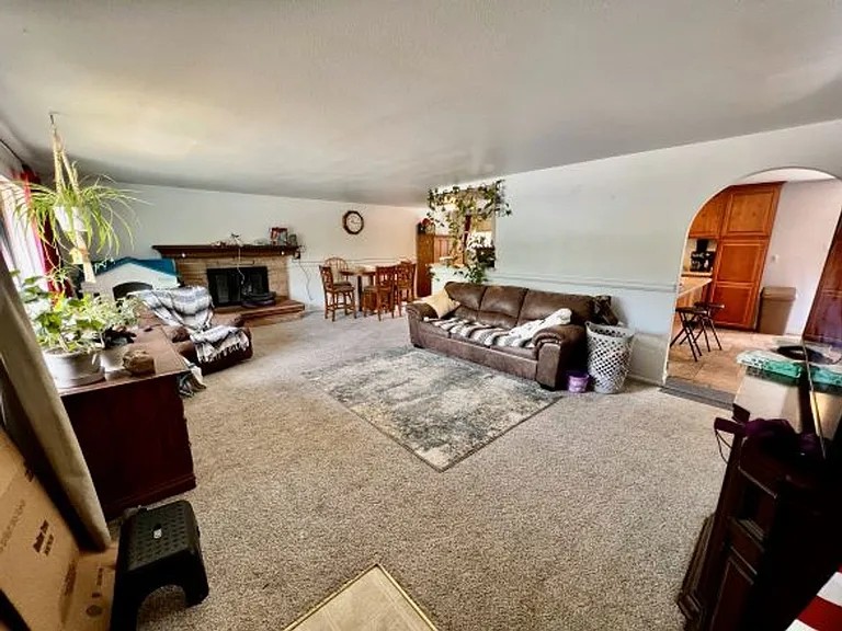 2021 Snyder Ave — Photo 11