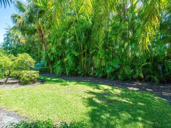 126 Victoria Bay Court, Palm Beach Gardens, FL 33418