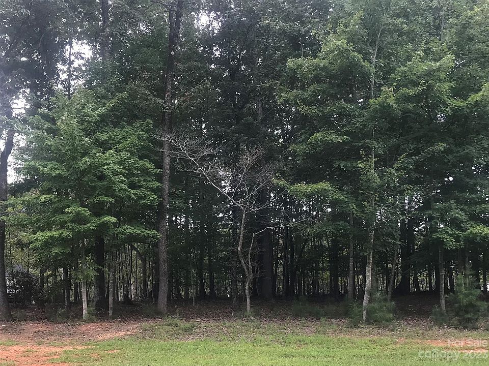 1st image of 6217 Hollow Oak Dr #88