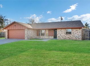 613 Rosehaven Dr, Altus, OK 73521